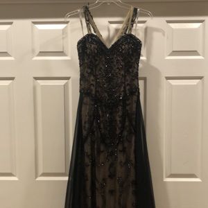 Ivonne D Black Beaded